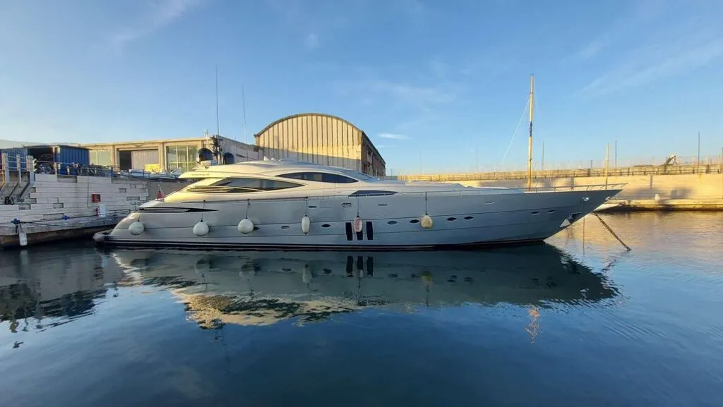 PERSHING 115