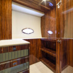 SUNSEEKER PREDATOR 68