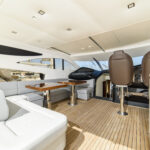 SUNSEEKER PREDATOR 68
