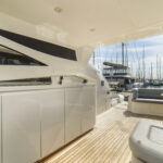 SUNSEEKER PREDATOR 68