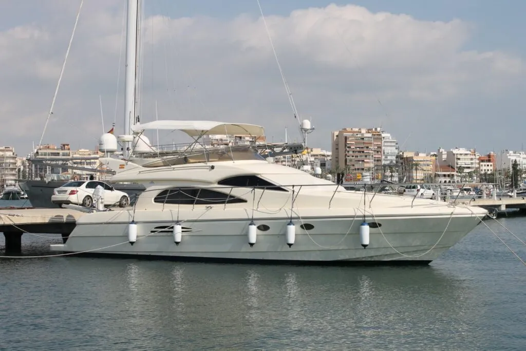 ASTONDOA 54 GLX