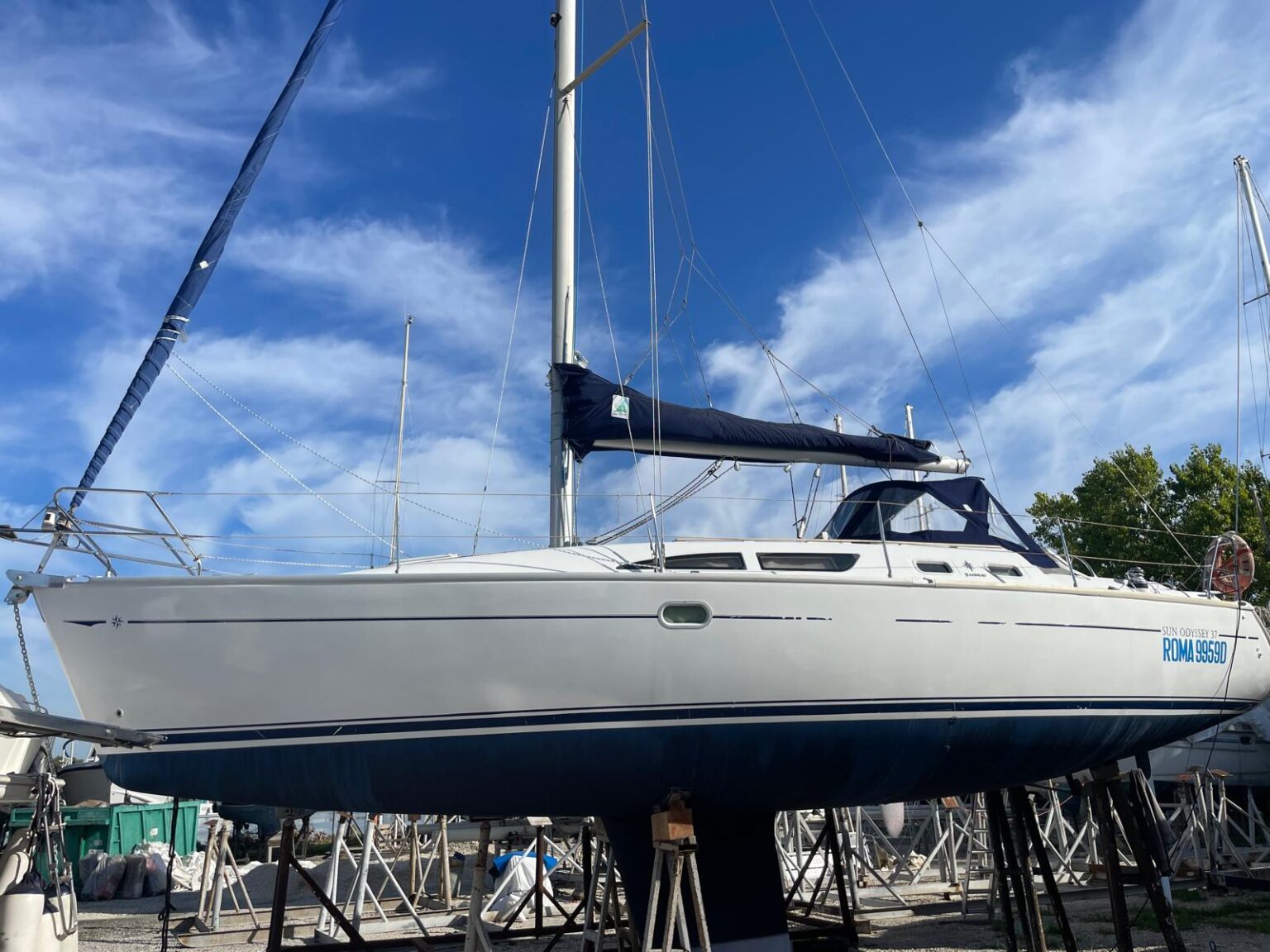 JEANNEAU SUN ODYSSEY 37